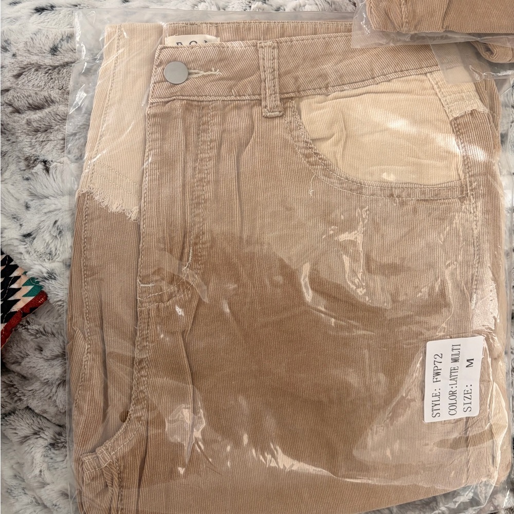 POL Flare Patch Cords Jeans - Picture 4 of 5